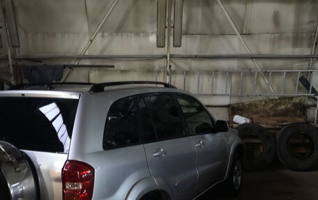 Toyota RAV4, 2004 год, 850 000 рублей, 4 фотография