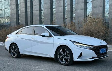 Hyundai Elantra, 2022 год, 2 фотография