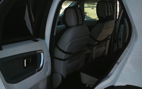 Land Rover Discovery Sport I рестайлинг, 2015 год, 2 750 000 рублей, 8 фотография