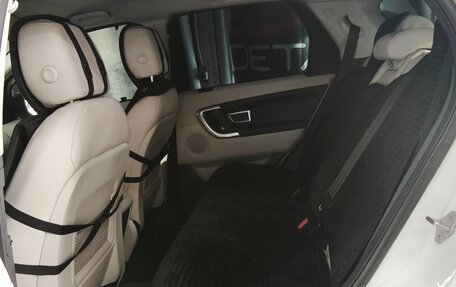 Land Rover Discovery Sport I рестайлинг, 2015 год, 2 750 000 рублей, 12 фотография