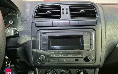 Volkswagen Polo VI (EU Market), 2011 год, 665 000 рублей, 17 фотография