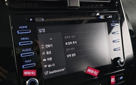 Toyota Prius IV XW50, 2021 год, 2 100 202 рублей, 7 фотография