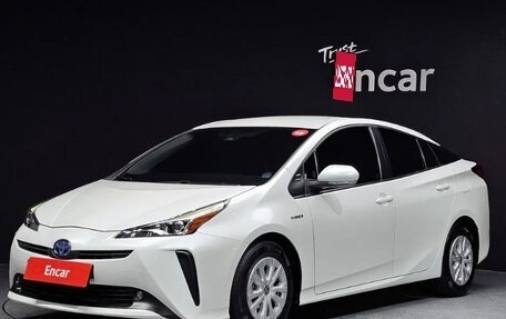 Toyota Prius IV XW50, 2022 год, 1 920 202 рублей, 14 фотография