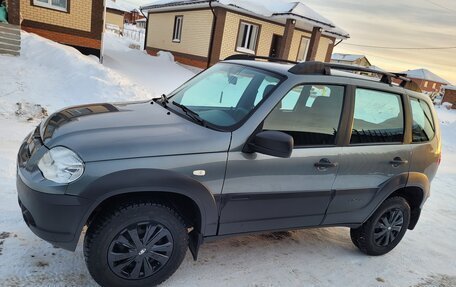 Chevrolet Niva I рестайлинг, 2018 год, 599 000 рублей, 18 фотография