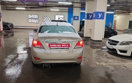 Hyundai Solaris II рестайлинг, 2011 год, 780 000 рублей, 3 фотография