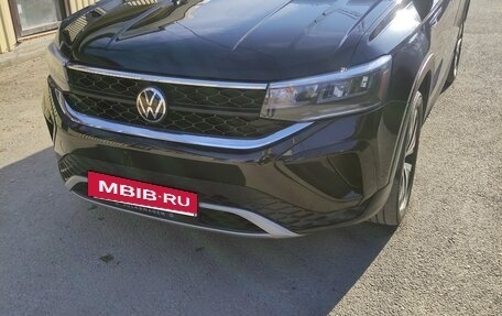 Volkswagen Taos, 2022 год, 2 100 000 рублей, 3 фотография