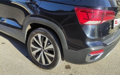 Volkswagen Taos, 2022 год, 2 100 000 рублей, 15 фотография