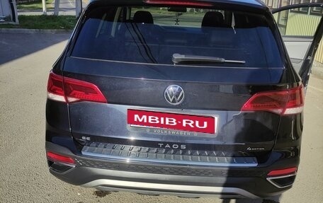 Volkswagen Taos, 2022 год, 2 100 000 рублей, 12 фотография
