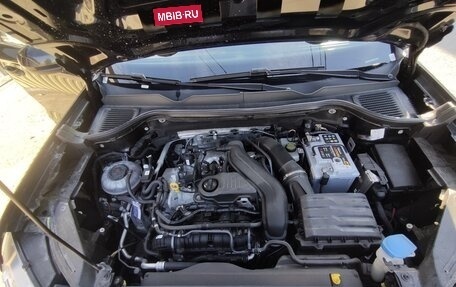 Volkswagen Taos, 2022 год, 2 100 000 рублей, 20 фотография