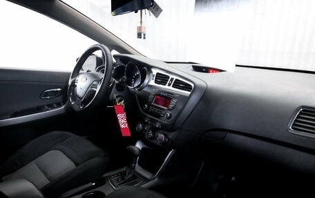 KIA cee'd III, 2013 год, 999 000 рублей, 16 фотография