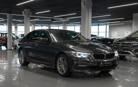 BMW 5 серия, 2017 год, 3 600 000 рублей, 2 фотография