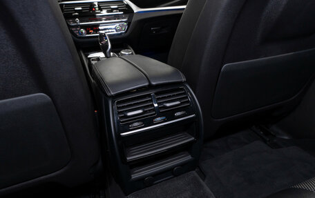 BMW 5 серия, 2017 год, 3 600 000 рублей, 13 фотография