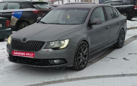 Skoda Superb III рестайлинг, 2014 год, 1 599 000 рублей, 1 фотография