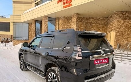 Toyota Land Cruiser Prado 150 рестайлинг 2, 2021 год, 6 900 000 рублей, 7 фотография