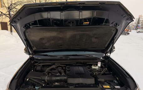 Toyota Land Cruiser Prado 150 рестайлинг 2, 2021 год, 6 900 000 рублей, 24 фотография