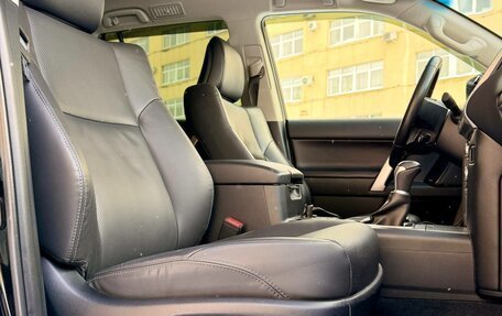 Toyota Land Cruiser Prado 150 рестайлинг 2, 2021 год, 6 900 000 рублей, 25 фотография