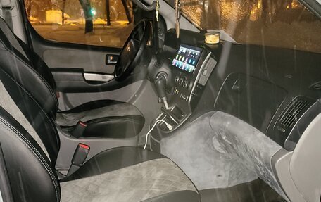 Hyundai H-1 II рестайлинг, 2014 год, 1 780 000 рублей, 5 фотография