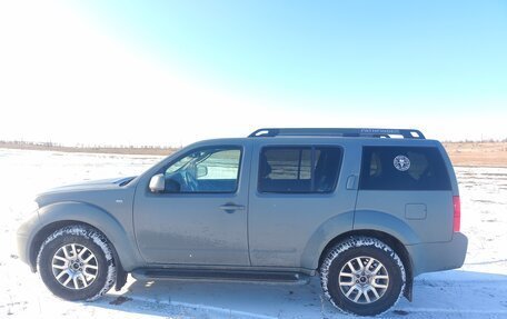 Nissan Pathfinder, 2006 год, 820 000 рублей, 2 фотография