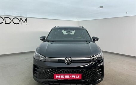 Volkswagen Tiguan, 2025 год, 5 050 000 рублей, 3 фотография