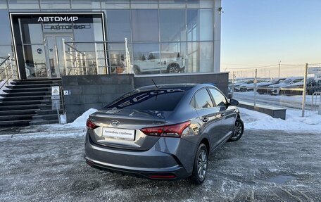 Hyundai Solaris II рестайлинг, 2021 год, 1 920 000 рублей, 5 фотография