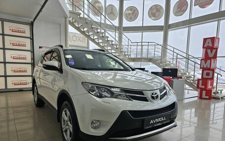 Toyota RAV4, 2014 год, 2 185 000 рублей, 5 фотография