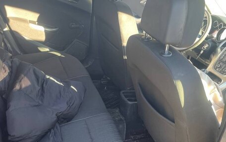 Opel Astra J, 2011 год, 520 000 рублей, 9 фотография