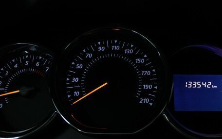 Renault Sandero II рестайлинг, 2014 год, 949 900 рублей, 13 фотография