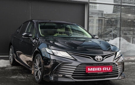 Toyota Camry, 2022 год, 3 770 000 рублей, 3 фотография
