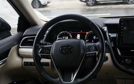 Toyota Camry, 2022 год, 3 770 000 рублей, 13 фотография