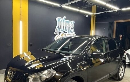 Nissan Qashqai, 2010 год, 700 000 рублей, 1 фотография