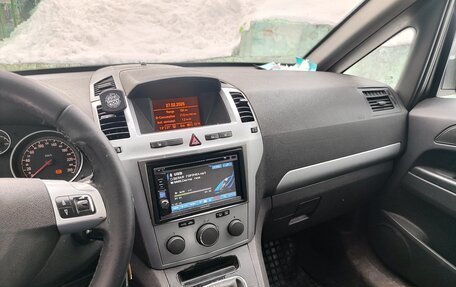 Opel Zafira B, 2013 год, 750 000 рублей, 8 фотография