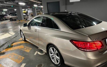 Mercedes-Benz E-Класс, 2013 год, 2 900 000 рублей, 3 фотография