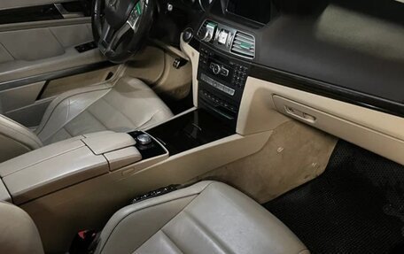 Mercedes-Benz E-Класс, 2013 год, 2 900 000 рублей, 12 фотография