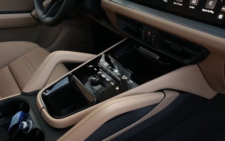 Porsche Cayenne III, 2026 год, 14 090 000 рублей, 23 фотография