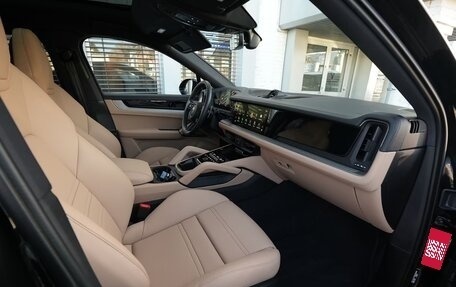 Porsche Cayenne III, 2026 год, 14 090 000 рублей, 30 фотография