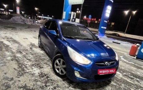 Hyundai Solaris II рестайлинг, 2013 год, 595 000 рублей, 3 фотография