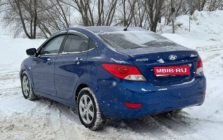 Hyundai Solaris II рестайлинг, 2013 год, 595 000 рублей, 9 фотография