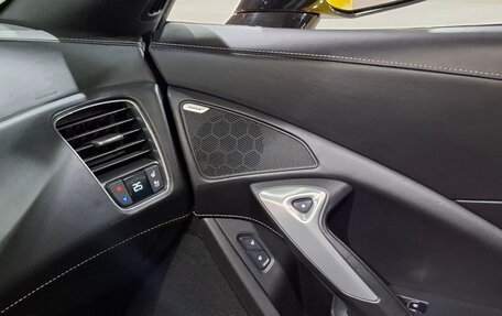 Chevrolet Corvette C7, 2014 год, 6 666 000 рублей, 26 фотография