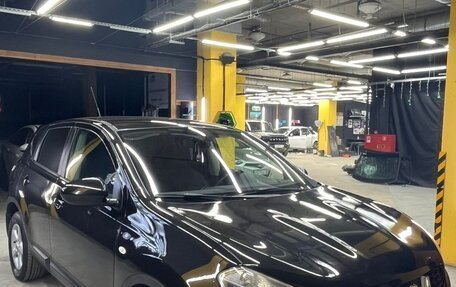 Nissan Qashqai, 2010 год, 700 000 рублей, 3 фотография