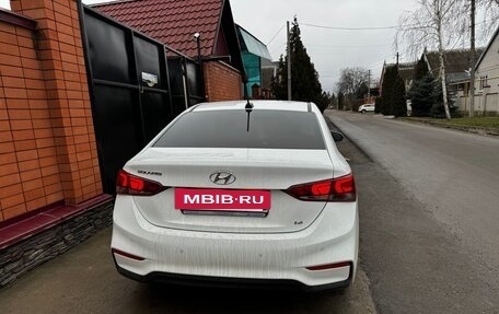 Hyundai Solaris II рестайлинг, 2018 год, 1 550 000 рублей, 3 фотография