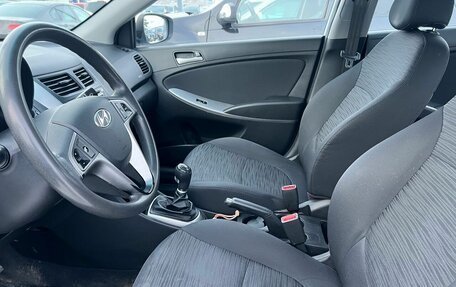 Hyundai Solaris II рестайлинг, 2016 год, 930 000 рублей, 6 фотография