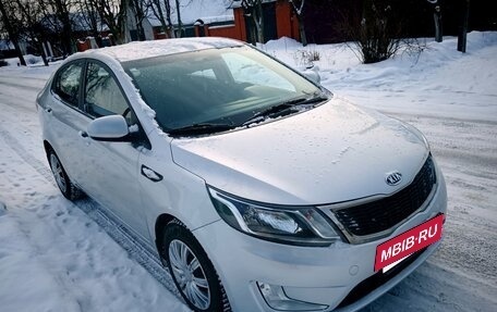 KIA Rio III рестайлинг, 2011 год, 905 000 рублей, 5 фотография