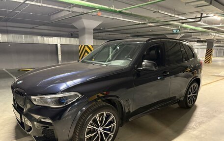 BMW X5, 2019 год, 5 900 000 рублей, 4 фотография