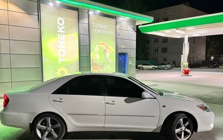 Toyota Camry V40, 2003 год, 750 000 рублей, 5 фотография