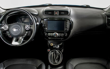 KIA Soul II рестайлинг, 2018 год, 1 980 000 рублей, 12 фотография