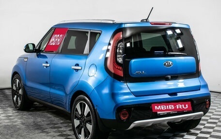KIA Soul II рестайлинг, 2018 год, 1 980 000 рублей, 7 фотография