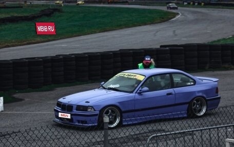 BMW 3 серия, 1995 год, 1 300 000 рублей, 4 фотография