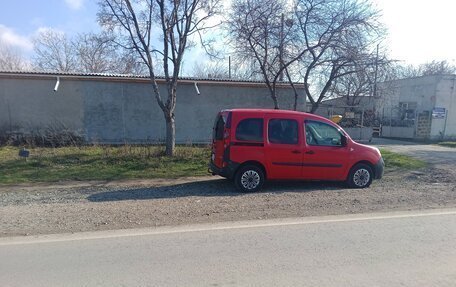 Renault Kangoo II рестайлинг, 2008 год, 590 000 рублей, 2 фотография