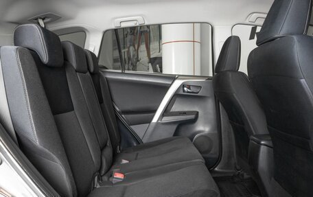 Toyota RAV4, 2015 год, 1 801 300 рублей, 8 фотография