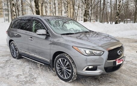 Infiniti QX60 I рестайлинг, 2017 год, 3 220 000 рублей, 1 фотография